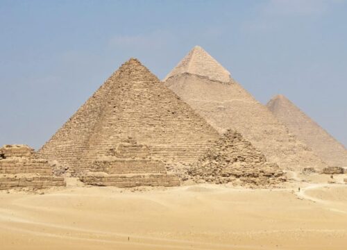 Pyramids Excursion to Saqqara, Dahshur and Giza - Private